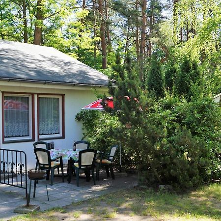 Ferienhaussiedlung am Chossewitzer See Friedland  Exterior foto